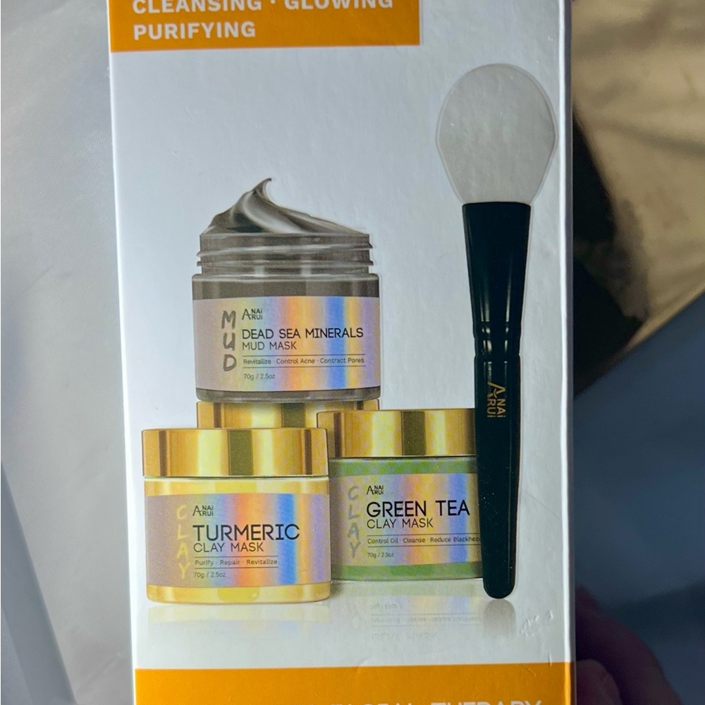 ANAI RANI Clay Mask Set of 3 with Applicator Turmeric, Green Tea, Dead Sea